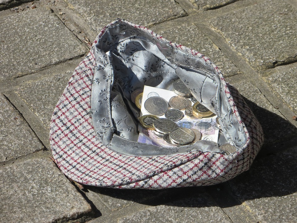 mince v čepici